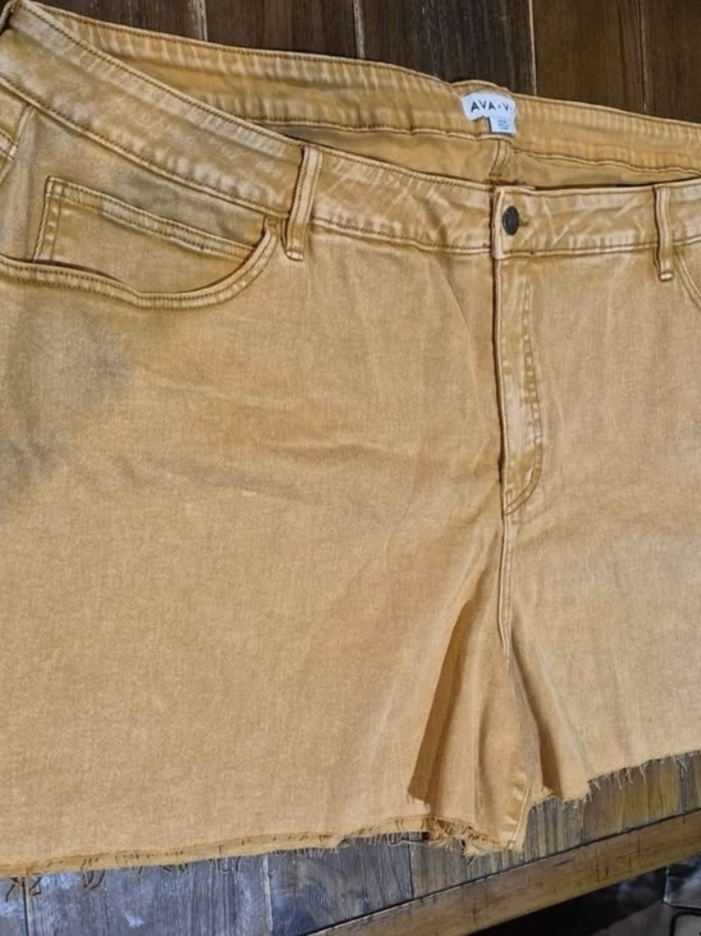 Ava & Viv Mustard Yellow Acid Wash Raw Hem Denim Shorts 30W NWT